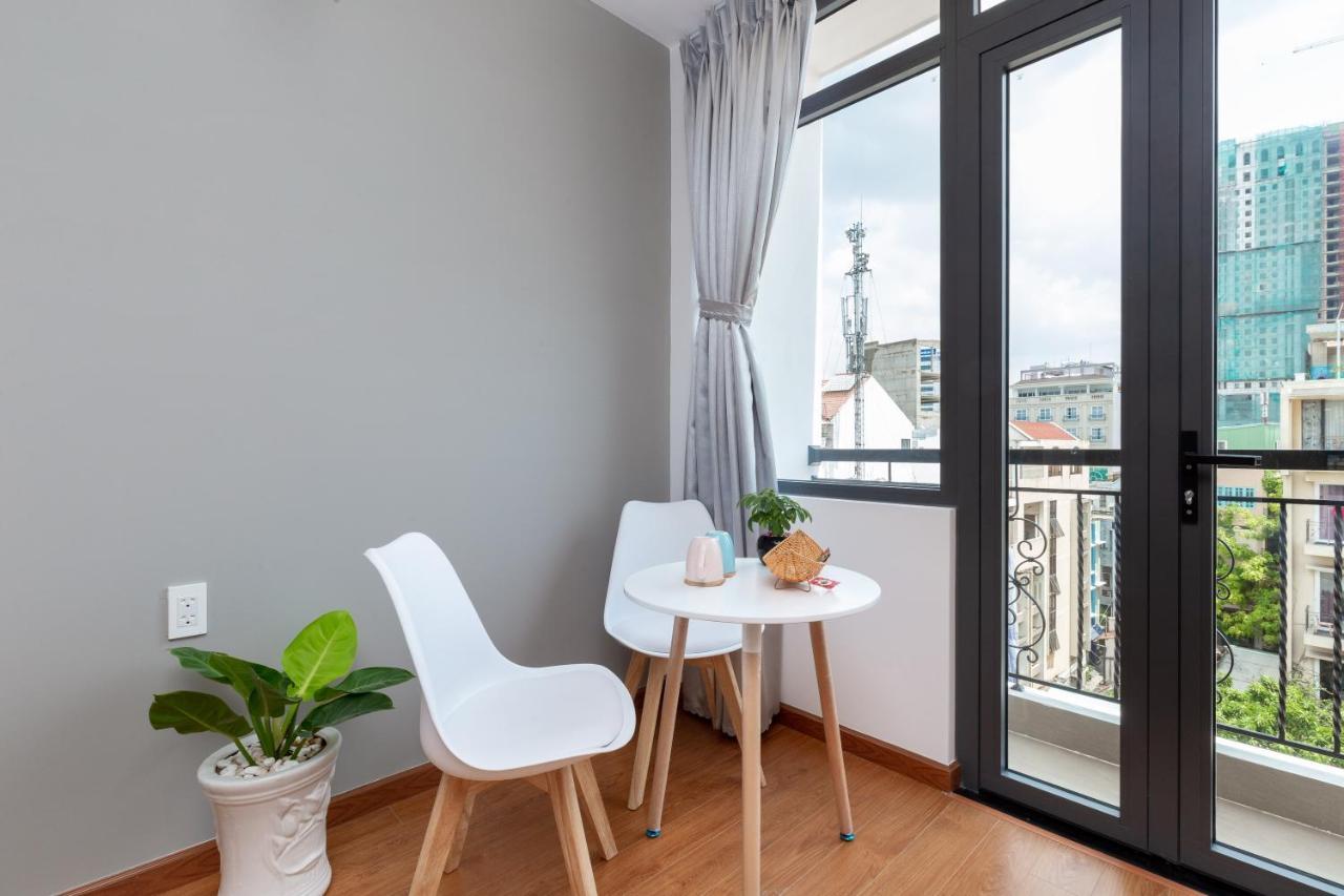 Cozrum Homes Ly Chinh Thang Хошимин Экстерьер фото