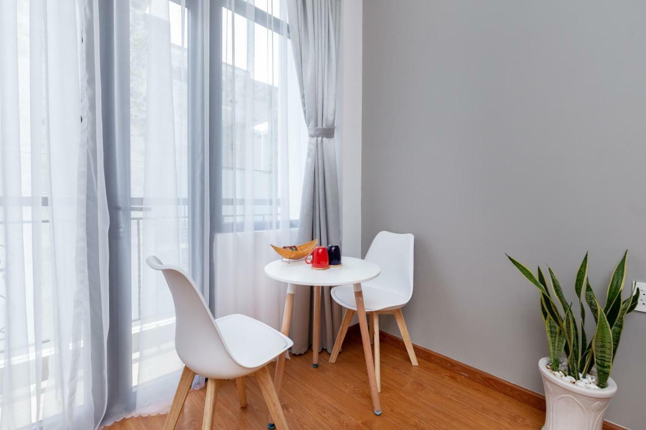 Cozrum Homes Ly Chinh Thang Хошимин Экстерьер фото